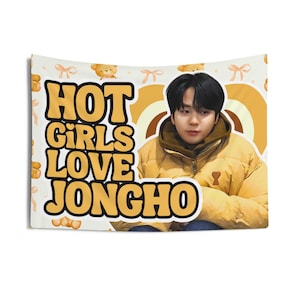 Ateez Jongho Bear Hot Girls Konzert Banner, Ateez Mitglieder Kpop Flagge, Ateez Mitglieder Merch, Geschenkideen Atiny, Geburtstagsgeschenk & Konzert Merch