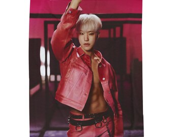 SVT Hoshi Spider Blanket, Seventeen Hoshi Kpop Merch, Gift for SVT Fan, Gift for Carat, Kpop Fan Gift Ideas