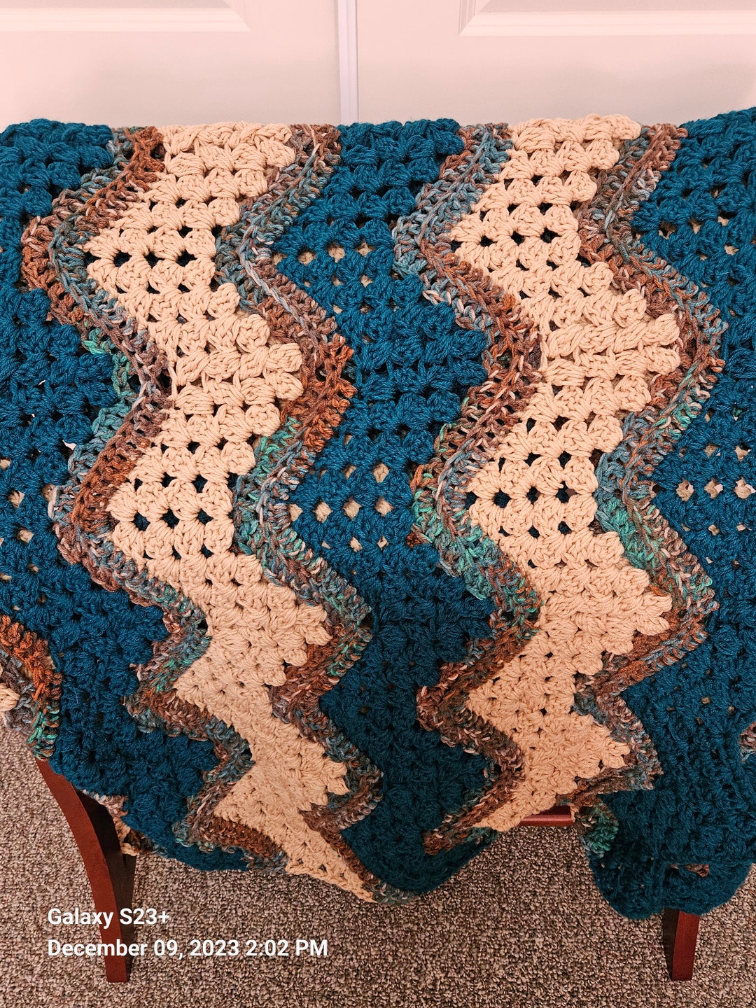 Handmade Variegated Teal Ombry and Tan Afghan: Acrylic (58x70 Inches ...