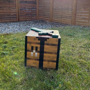 Life Size Minecraft Blocks and Creatures