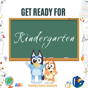 Könnte beinhalten: Ein druckbarer digitaler Download für die Kindergartenvorbereitung. Das Bild zeigt zwei Cartoon-Hunde, einen blauen und einen orangen, die vor einer Tafel stehen, auf der "Get Ready for Kindergarten" steht. Es gibt auch mehrere andere Bilder von Arbeitsblättern und Aktivitäten.