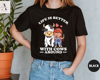 牛がいると人生はもっと良くなるシャツ、幸せな人生、牛好きのTシャツ、カントリーミュージックの農場生活、カウガールTシャツ、牛好きへのギフト、牛シャツ