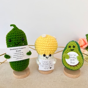  Emotional Support Crochet Fruit Doll, Handmade Crochet  Emotional Support Gift Desk Office Ornament Home Decor (Pear 2.7) : Home &  Kitchen