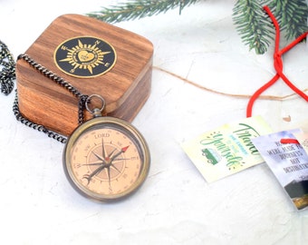 Handmade Compass, Brass Compass, Engraving Directional Compass with Wooden Box