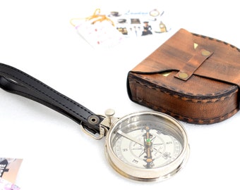 Gepersonaliseerd messing gegraveerd kompas met lederen hoes, Dollond London 1920 kompas, nautisch koperen kompas, handgemaakt werkkompas