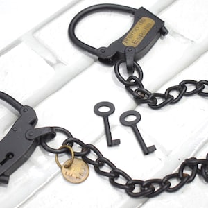 Handmade Iron Cuffs Black Finish Decorative Handcuff with Antique Iron Lock Working Handcrafted Shackles With Long Chain