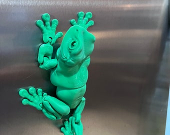 3D Printed White Tree Frog