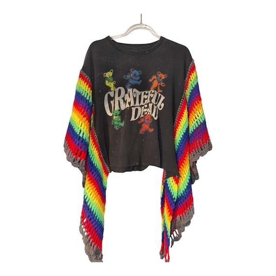 Upcycled Grateful Dead Crochet Poncho | Rainbow Festival Outfit | Reworked Band Tee | Boho Hippie Clothing | Handmade One of a Kind