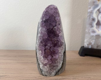 beautiful druzy amethyst geode cut base