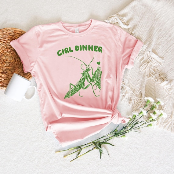 Girl Dinner Praying Mantis T-shirt, Feminist Humor Unisex Tee, Y2k