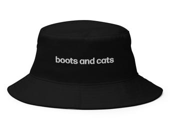 boots and cats | bucket hat