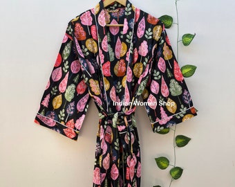Abito kimono in morbido cotone con stampa floreale e albero, kimono di lusso, abbigliamento da resort, look da vacanza, abito da salotto per donna alta