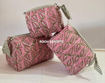 Floral Block Printed Quilted cosmetic pouch set | Cosmetic and Toiletry Storage | Bath & Beauty | Kits Travel Cases | Waterproof Bag