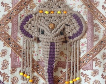 Décoration murale Ganesh Macramé (Mûre – Muscade) avec perles en Verre Tchèque et Bois - Coton Recyclé & Oeko-tex - Fait Main par mes soins