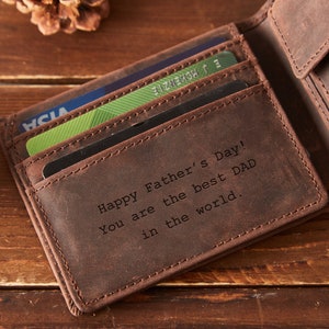 Engraved Genuine Leather Wallet Personalized Leather Wallet Anniversary Gift For Him, Husband, Boyfriend, Men, Dad Gift From Daughter imagem 7