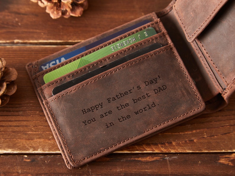 Gravierte Echtleder Brieftasche Personalisierte Leder Brieftasche Jubiläum Geschenk für ihn, Mann, Freund, Männer, Vater Geschenk von Tochter Bild 7