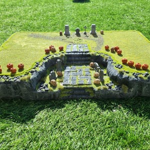Halloween Village Display Platform Spooky town for Lemax / Department 56