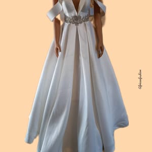 White wedding dress, ball gown dress, women clothing, bridal dress, bridal design, bride&#39;s outfit, African fashion, prom wear, elegant dress