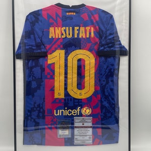 Limitierte Topps Sammelkarte Ansu Fati signiert im Rahmen + FC Barcelona Trikot