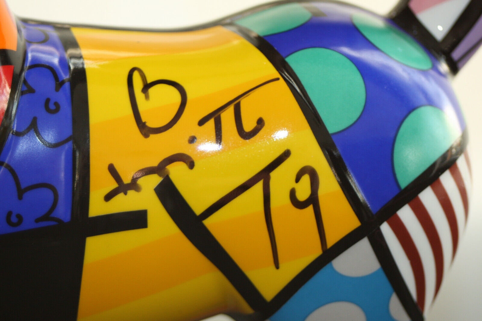 Figura de porcelana Romero Britto x Goebel Bailarina N 436 de 1.000 ...