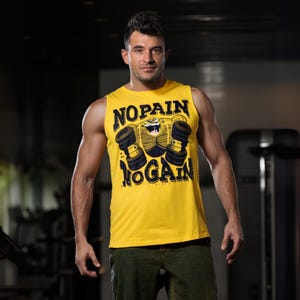 Workout Shirt Men Gym Motivation Tank Top Funny Weightlifting Gift for Gym Lover Bodybuilding Shirt Idea