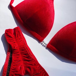 Red velvet custom competition base bikini suit connectors bikini Triangle cup stage posing wellness fitness model athlete bikini