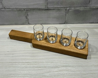 Piatto da shot / tagliere da shot in rovere / tagliere da portata per bicchierini da shot / bicchieri da grappa, bar da grappa in legno
