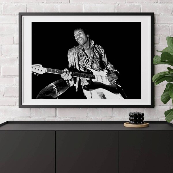 Photo Affiche Poster Jimi Hendrix en 1969 - tirage sur papier photo lustré 260g