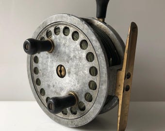 Moulinet français Decantelle Center Pin Reel : objet de pêche vintage