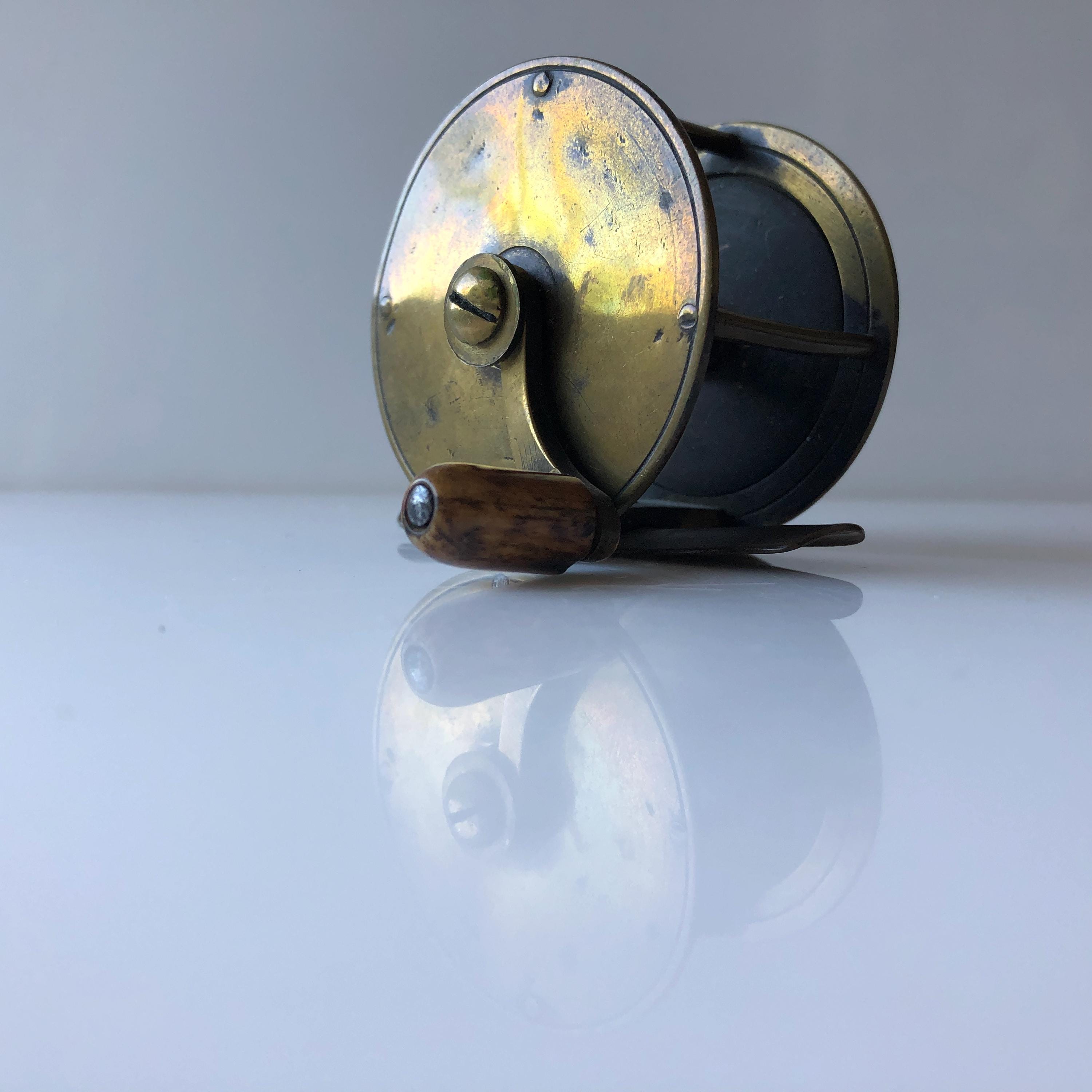 100年前のアンテーク・フィッシングリール Antique fishing reel