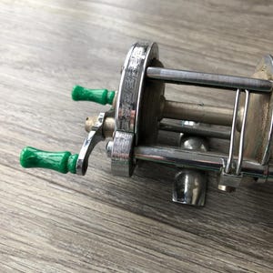 Pfleuger Multiplier フィッシングリール - ヴィンテージ オリジナルボックス - 英国国内送料無料