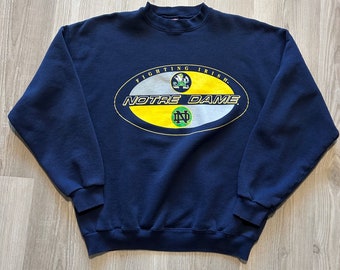 Vintage 90er Jahre Notre Dame Fighting Irish Navy Blau Rundhals Pullover Sweatshirt L