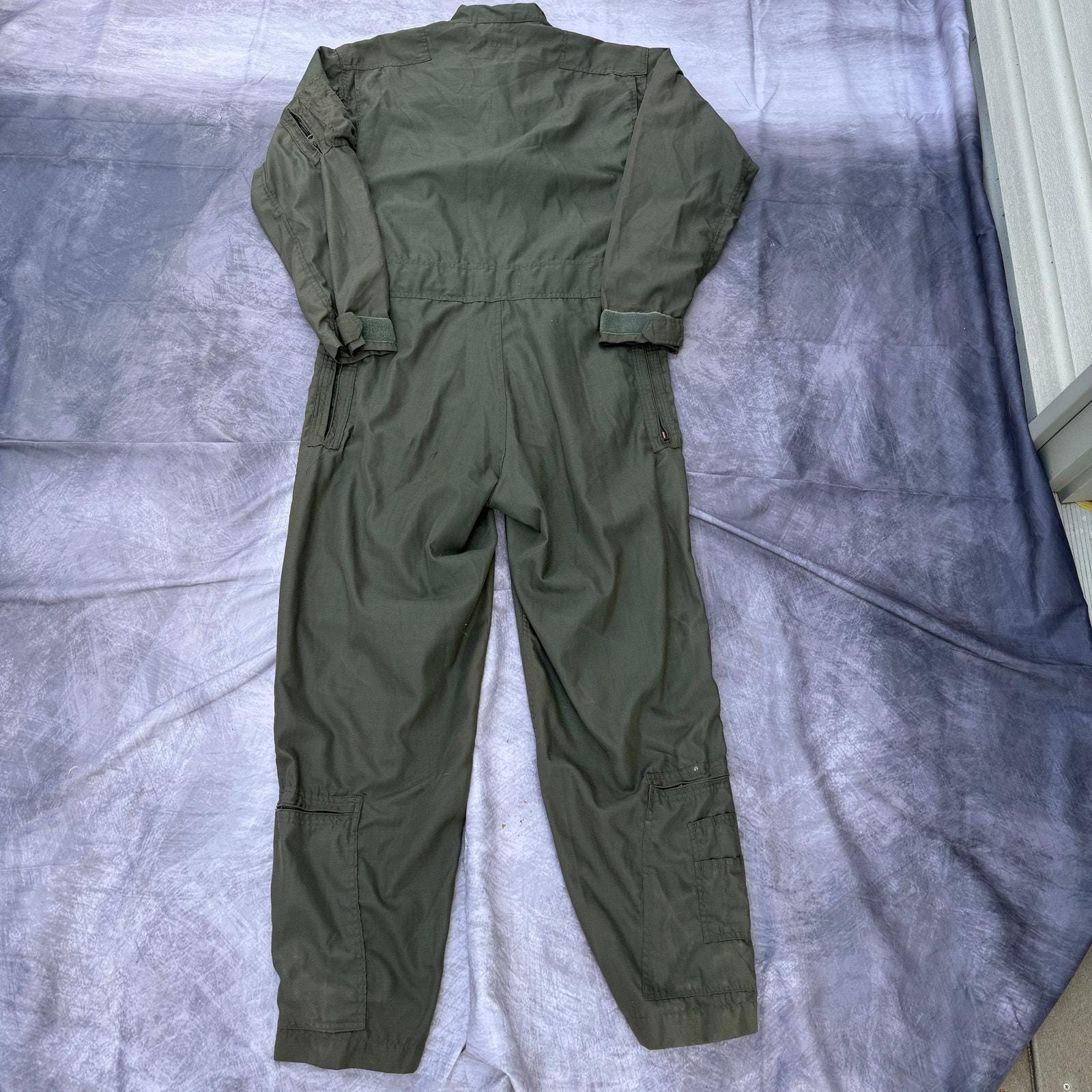 1970年代 ヴィンテージ エアフォース セージグリーン CWU 27/P サマー