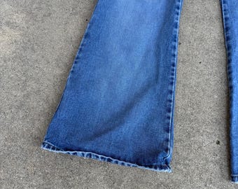 Women's Vintage Y2k Zana-di Midwash Blue Denim Flare Bell Bottoms