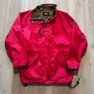 Men’s Vintage REI Red Gore-Tex Zip Up Shell Parka Ski Jacket Coat Sz Medium M