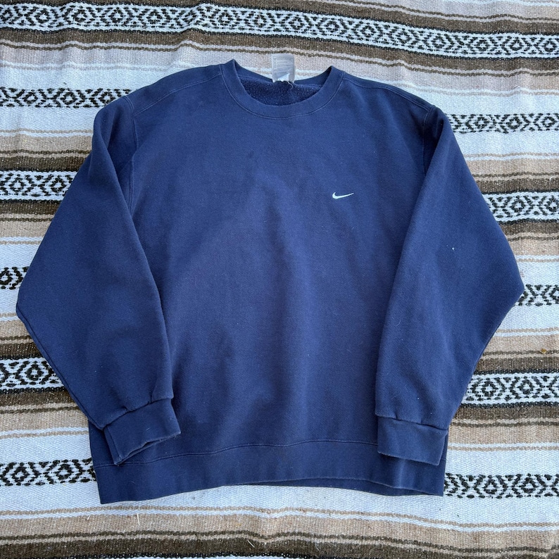 Men's Vintage 90's Nike Essential Navy Blue Crewneck Pullover Sweatshirt Sz XL image 1
