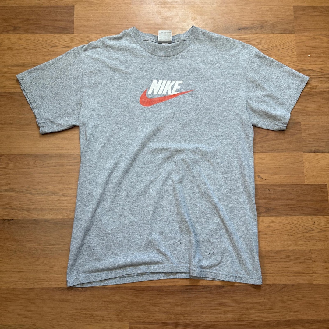 Men's Vintage 20000's Nike Air Heather Gray Orange Swoosh Logo Tee