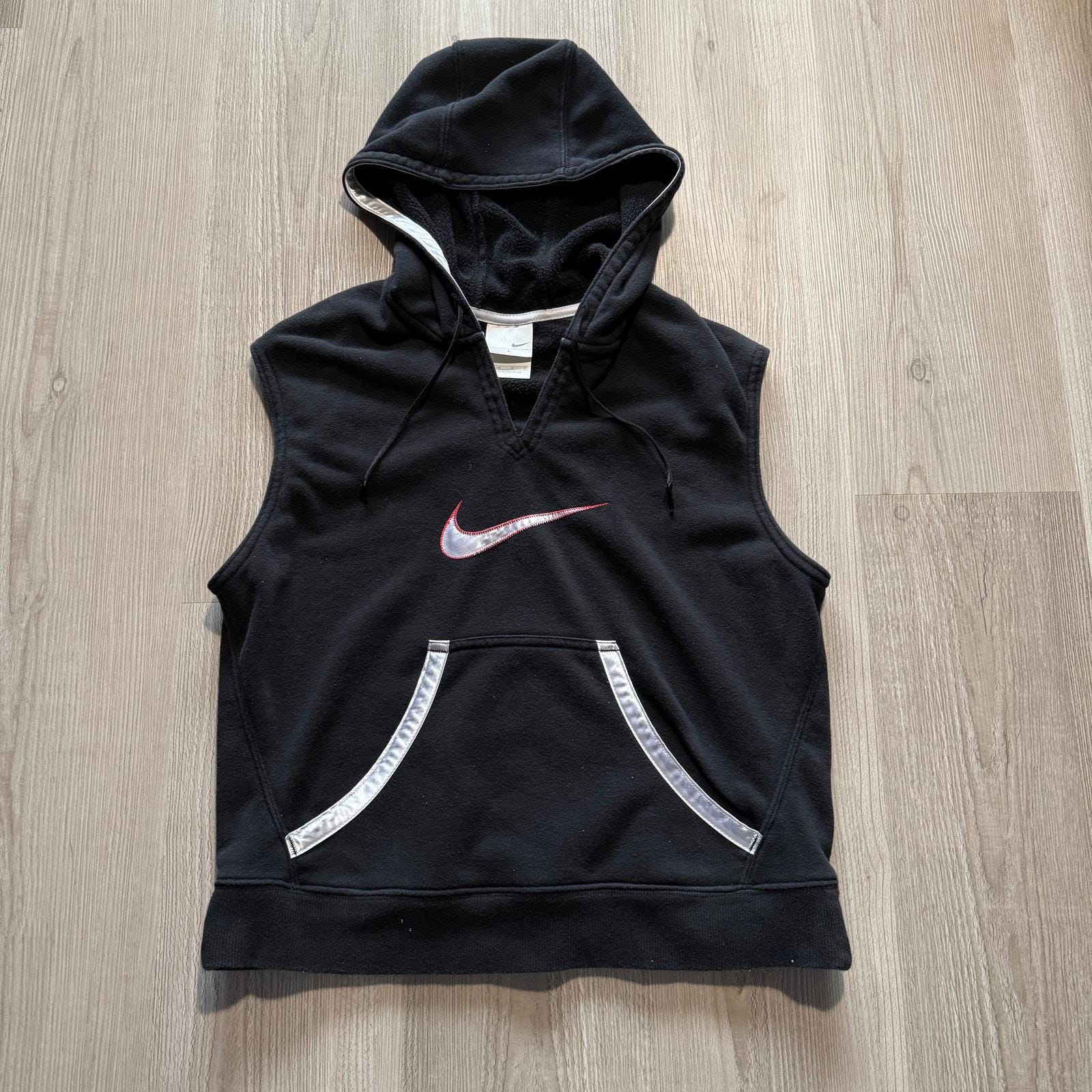 Women's Vintage Y2k Nike Black Silver Sleeveless Tank Top Hoodie