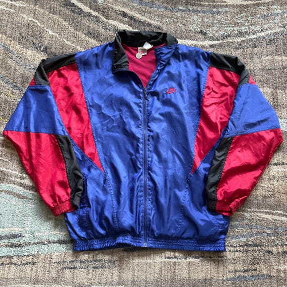 Men's Vintage 90s Nike Red Purple Nylon Zip up Windbreaker Men's Vintage 90s Nike Red Purple Nylon Zip up Windbreaker