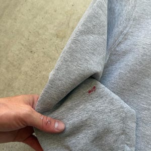 Men's Vintage 90's Nike Essential Gray Blank Crewneck Pullover Sweatshirt Sz S image 5