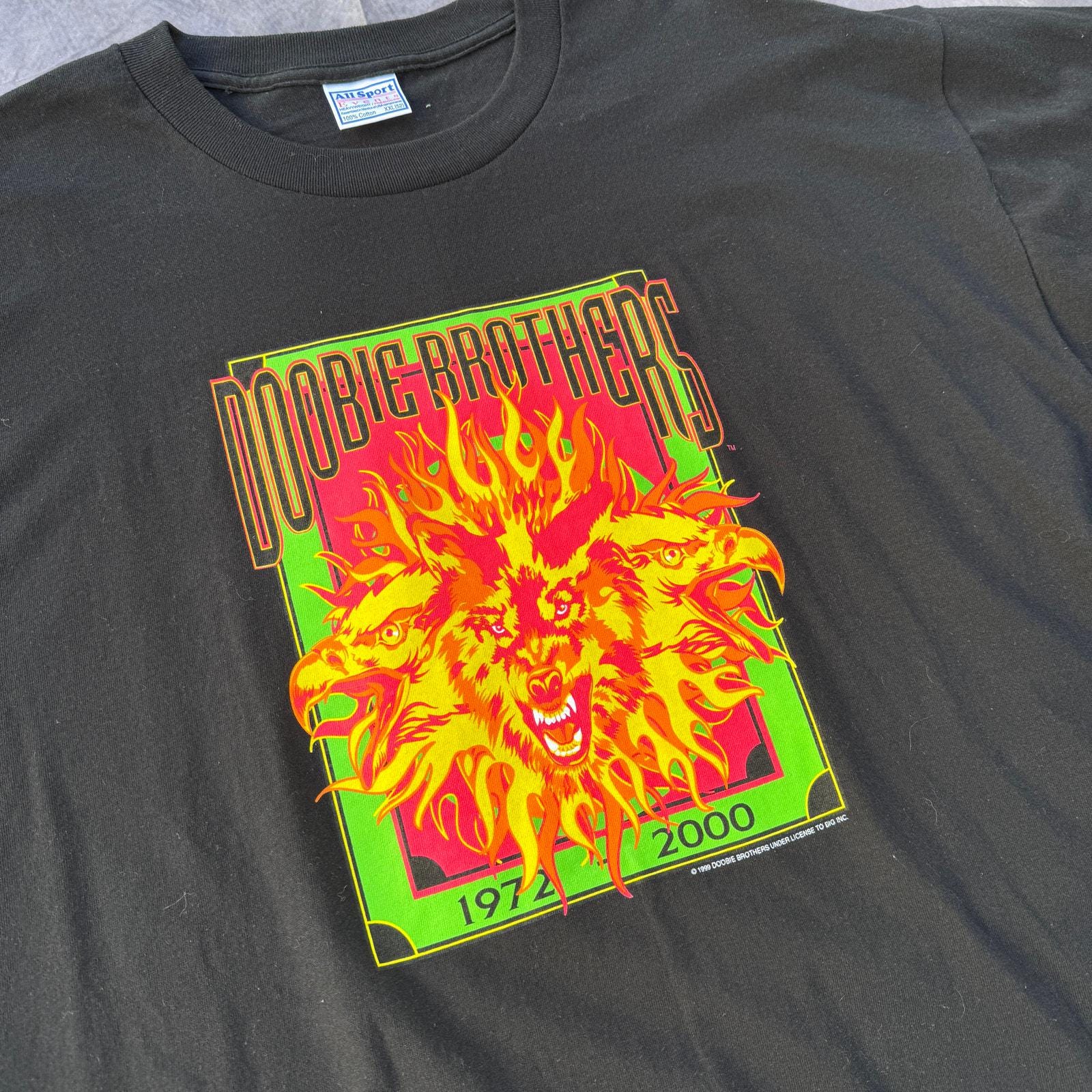 Vintage 2000 the Doobie Brothers Black Red Wolf Eagle Flame Band