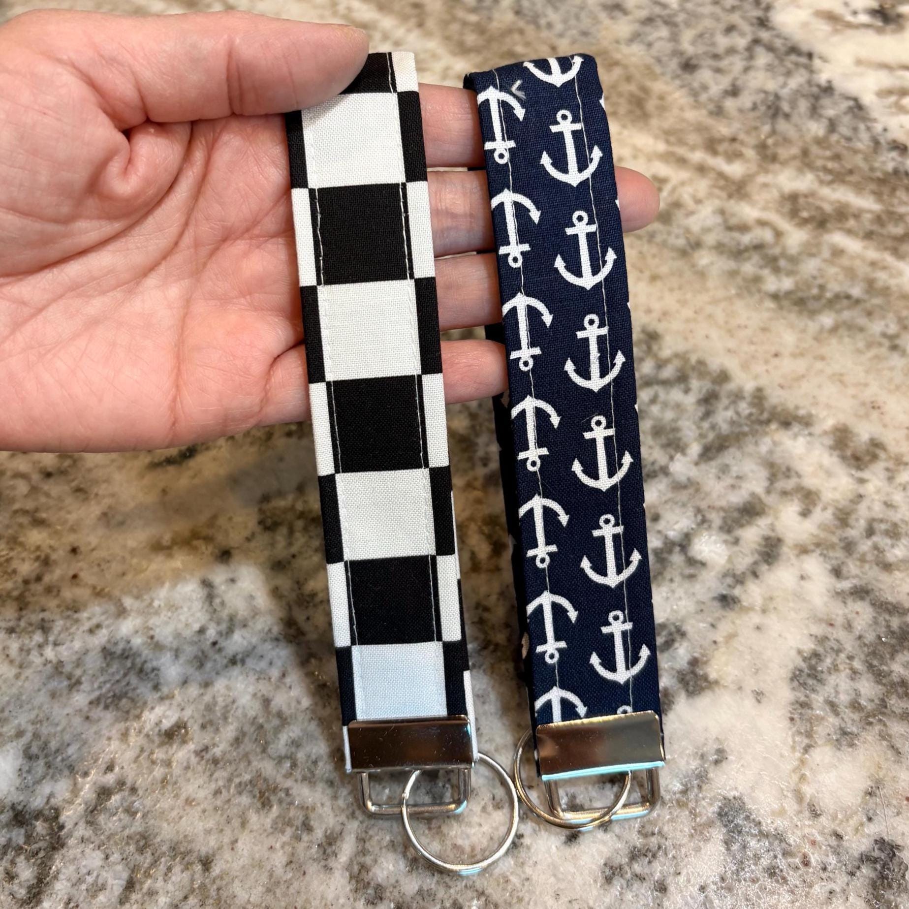 希少 VANS V36キーホルダー B/Wチェック Vans Checkered Keychain - Etsy