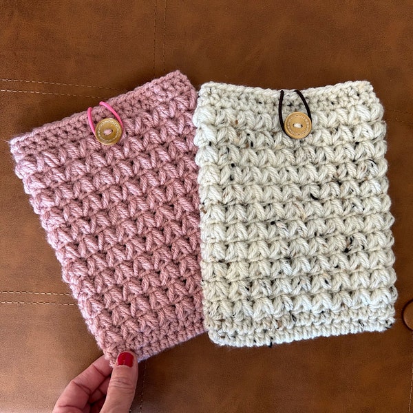 KINDLE PAPERWHITE SLEEVE / Crochet Kindle Cover Sleeve / Digital Cover / Book Club Gifts / Kindle Cozie / Tablet Jacket - Classic Collection