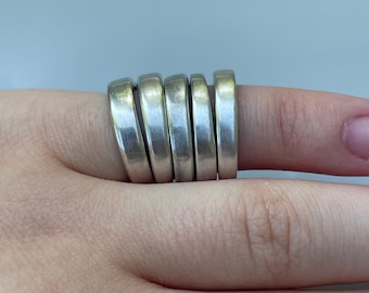 Fork prong stackable pinky rings