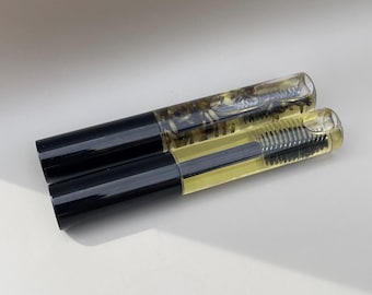 All natural eyelash and brow growth serum