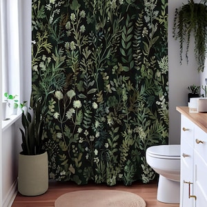 Green Botanical Pattern Polyester Shower Curtain