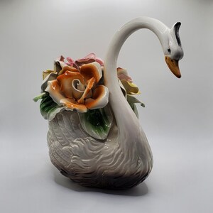 Swan Capodimonte Porcelain Rose Centerpiece