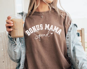 Maglietta Bonus Mama Stepmom, regalo per la festa della mamma per la matrigna, maglietta per matrigna di famiglia allargata, regalo per la matrigna con colori carini e confortevoli per lei