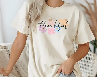 Maglietta del ringraziamento per le donne, maglietta Comfort Colors per l'outfit pasquale, maglietta cristiana per lei, maglietta della chiesa della fede riconoscente, regalo per un amico