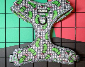 NEW "S*x Pickles" fun pickle printed, adjustable dog harness with soft green mesh lining
